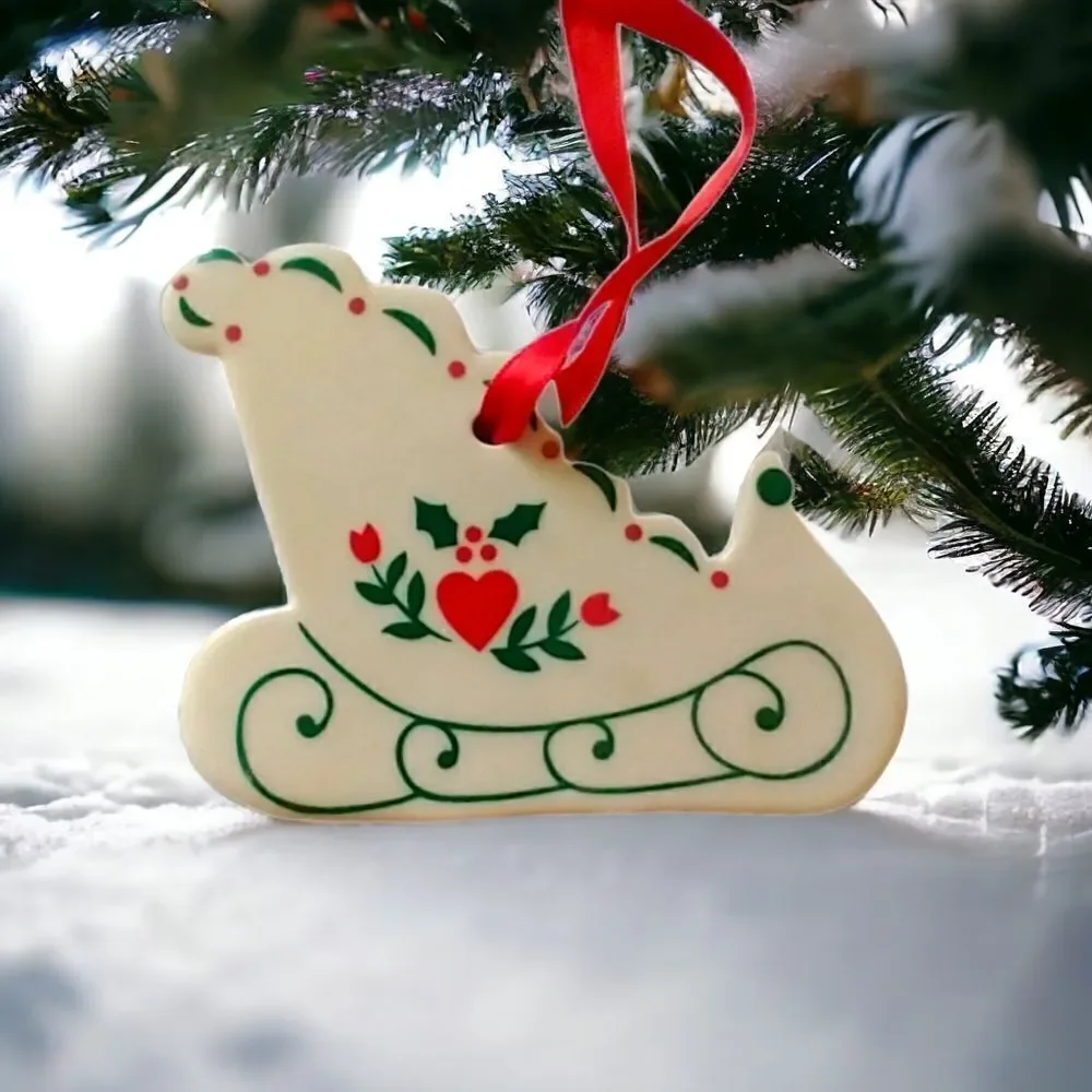 ‎Russ Berrie Sled Ornament Porcelain Christmas Holiday Farmhouse Country Retro